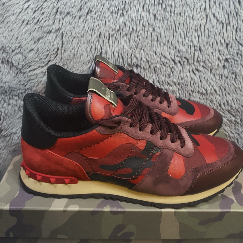 Valentino Garavani 2020 Camo Rockrunner Sneaker 44EU